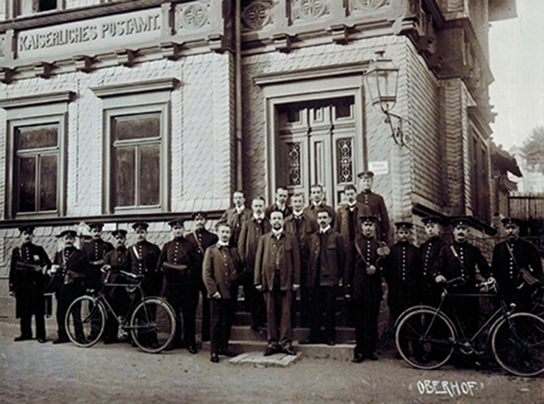 Oberhof historisches Bild Angestellte Postamt